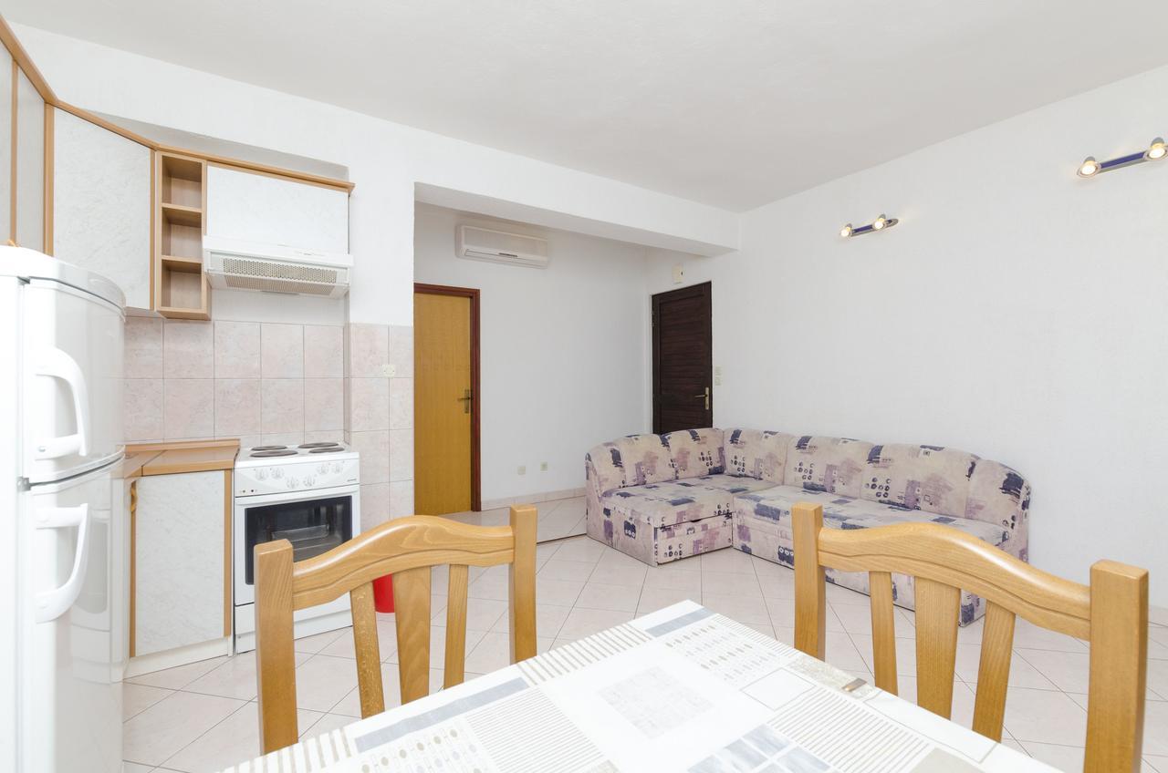 Apartments Mime Пировац Экстерьер фото